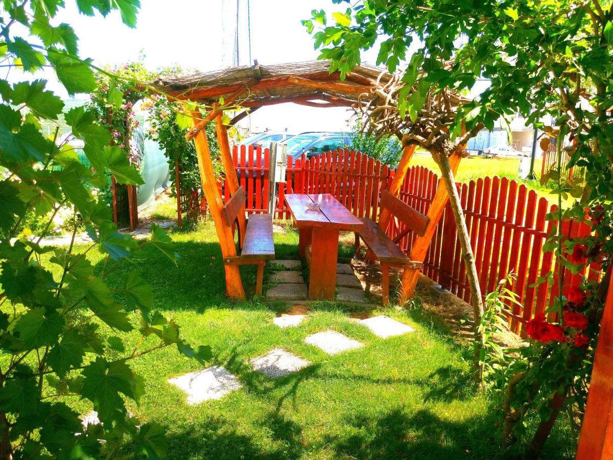 Teo Guest Rooms Băile Felix Exteriör bild
